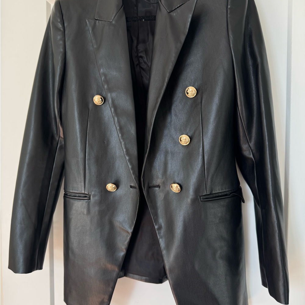 Zara Size XS.Faux leather Black Women's Jacket with golden buttons
